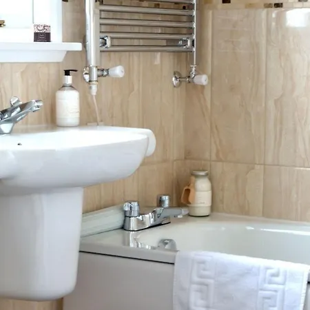 Bed and Breakfast Sonata (adults Only)